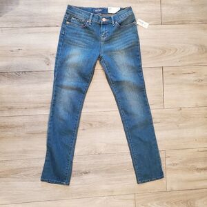 Old Navy girls size 10 Skinny Jeans with adjustable waistMedium Wash BNWT